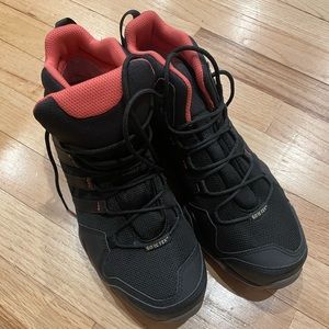 Adidas Terrex Hiking Boots size 9